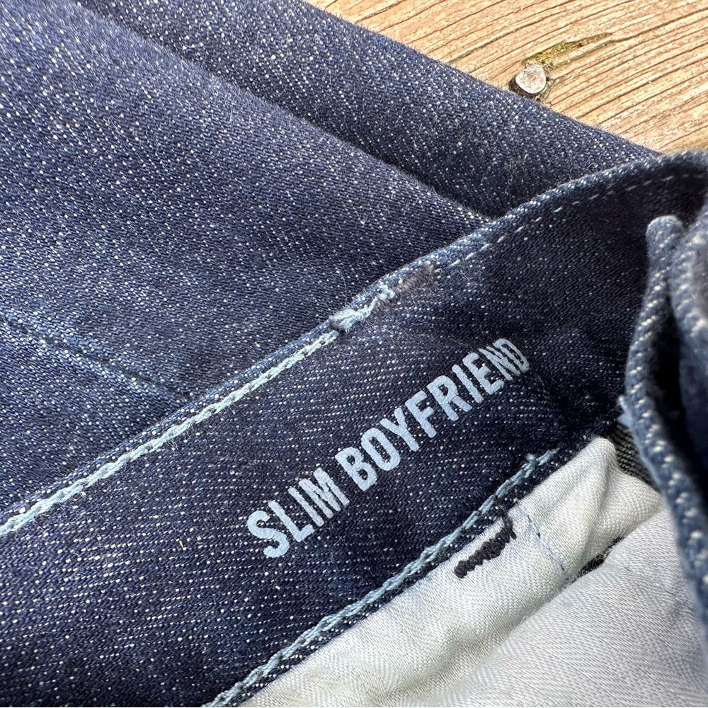 Banana Republic Dark Wash Boyfriend Jeans | Relaxed Fit Classic Denim | Size 31 - Picture 2 of 4